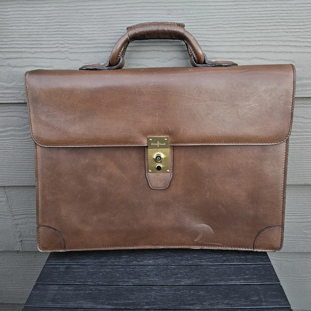 Vintage Heavy Leather COLE HAAN Executive CEO Lawyer Briefcase Brown Bag ITALY